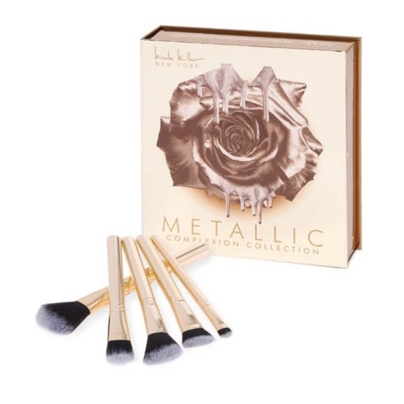 Nicole Miller Other - HP! NWT Nicole Miller 5 Piece Metallic Brush Set